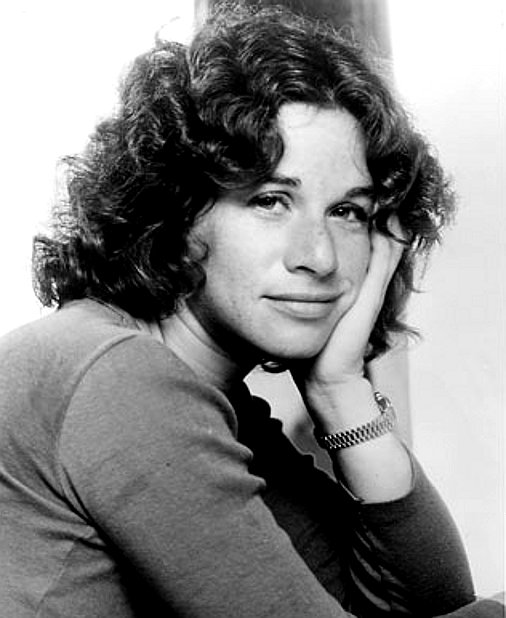 Female Singer-Songwriters in the Early 1970s