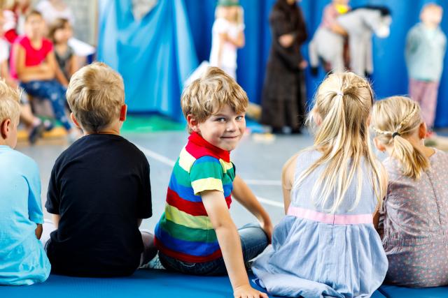 Drama Lesson Plan Ideas - Drama Games for Little People (Pre-K to Grade 2)